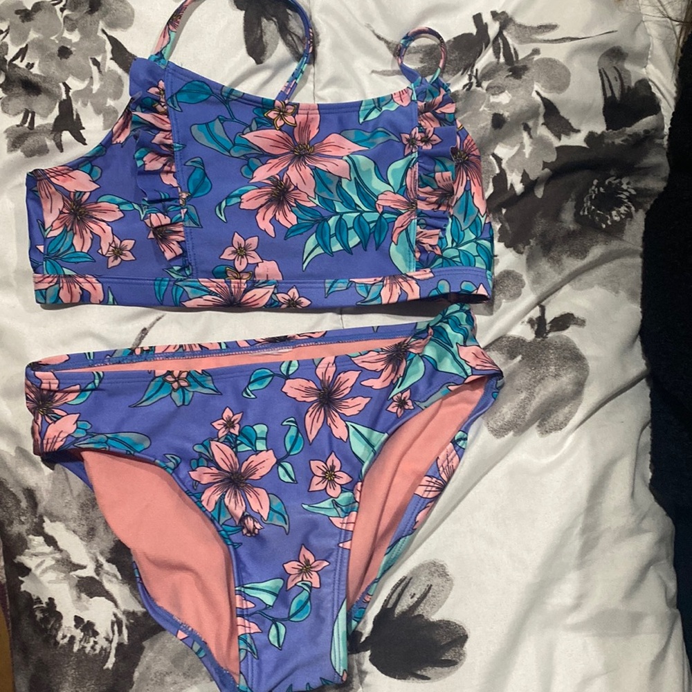 Excellent Condition Girl Swimsuit